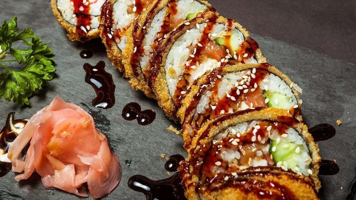 SR2. Lazac tempura extra nagy maki