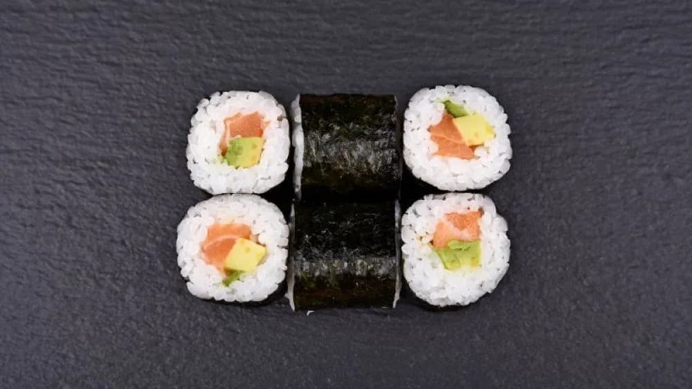 Lazac - avokádó maki