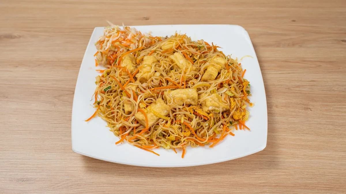 Pirított Bun tészta tofuval