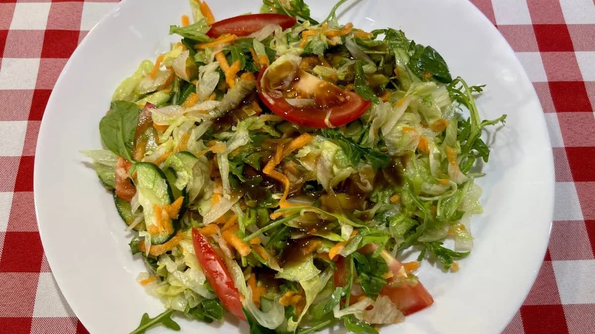 Vegyes idény saláta