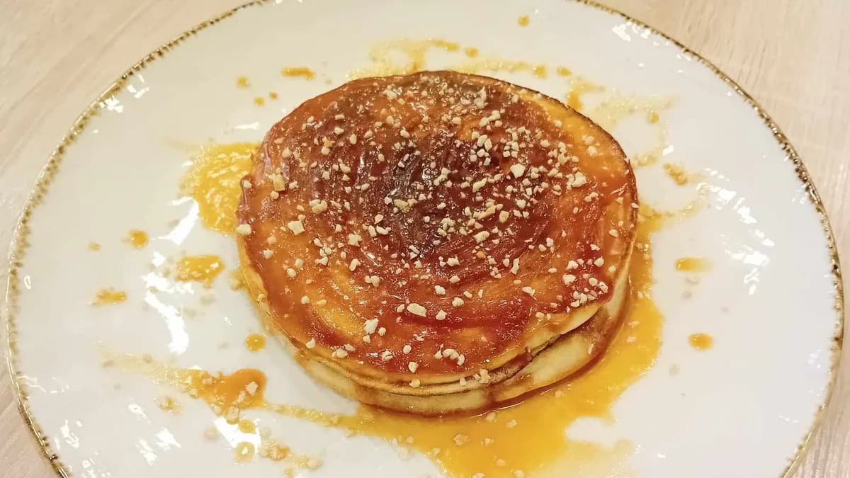 Mogyoróvajas amerikai palacsinta juharsziruppal (2 db)