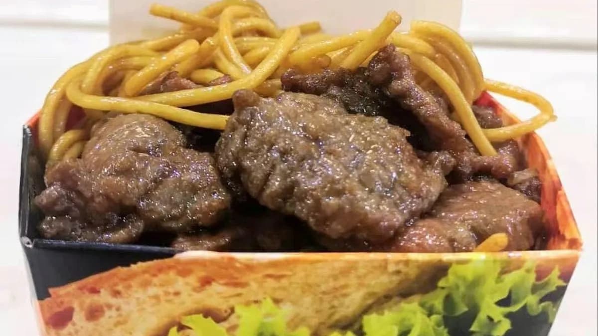 Pirított tészta marhahússal