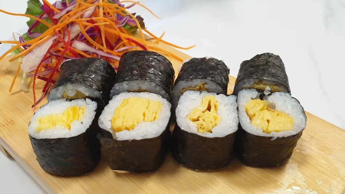 Édes omlett maki