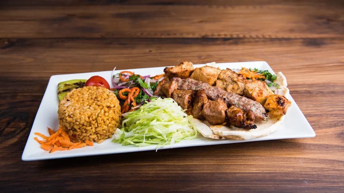 1 személyes mix grill (3 nyárs)