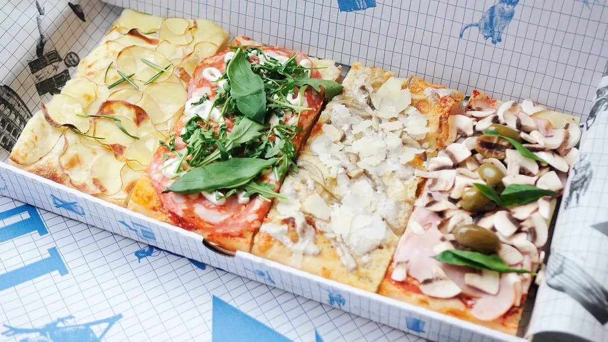 KEDVEZMÉNYES 4 SZELETES PIZZA BOX