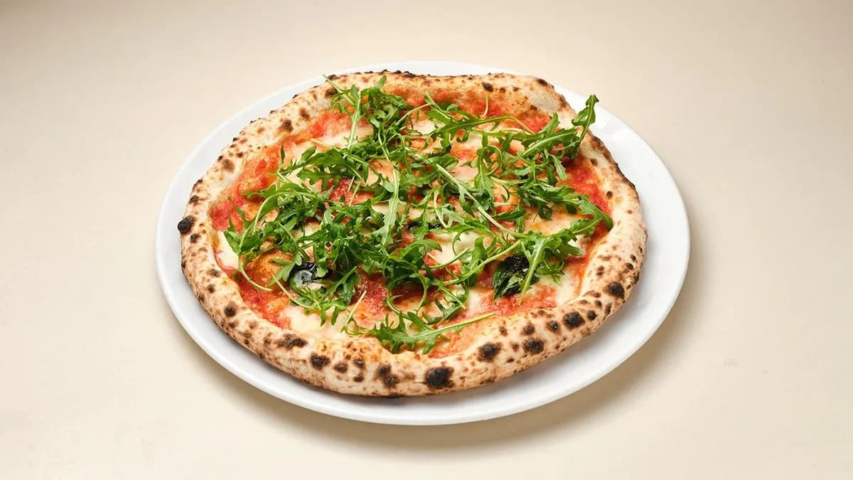 Margherita rukkolával