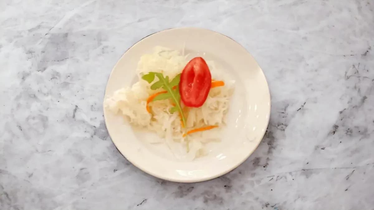 Házi káposzta saláta