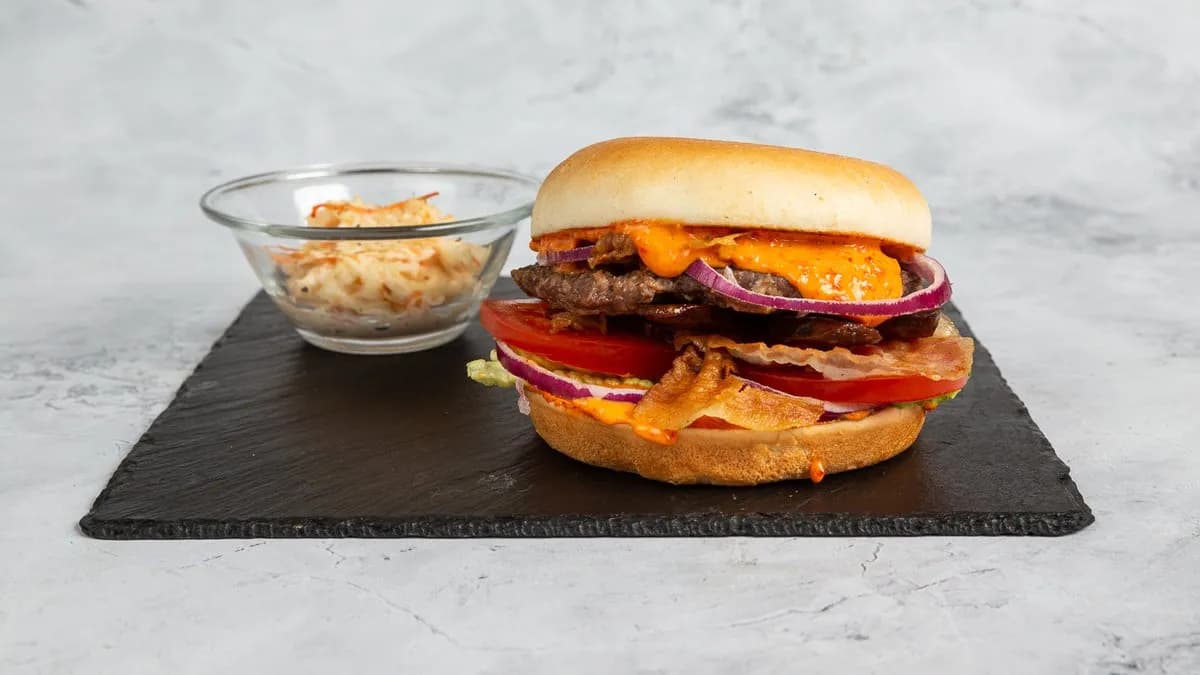 Magyar Burger-Hungarian Burger