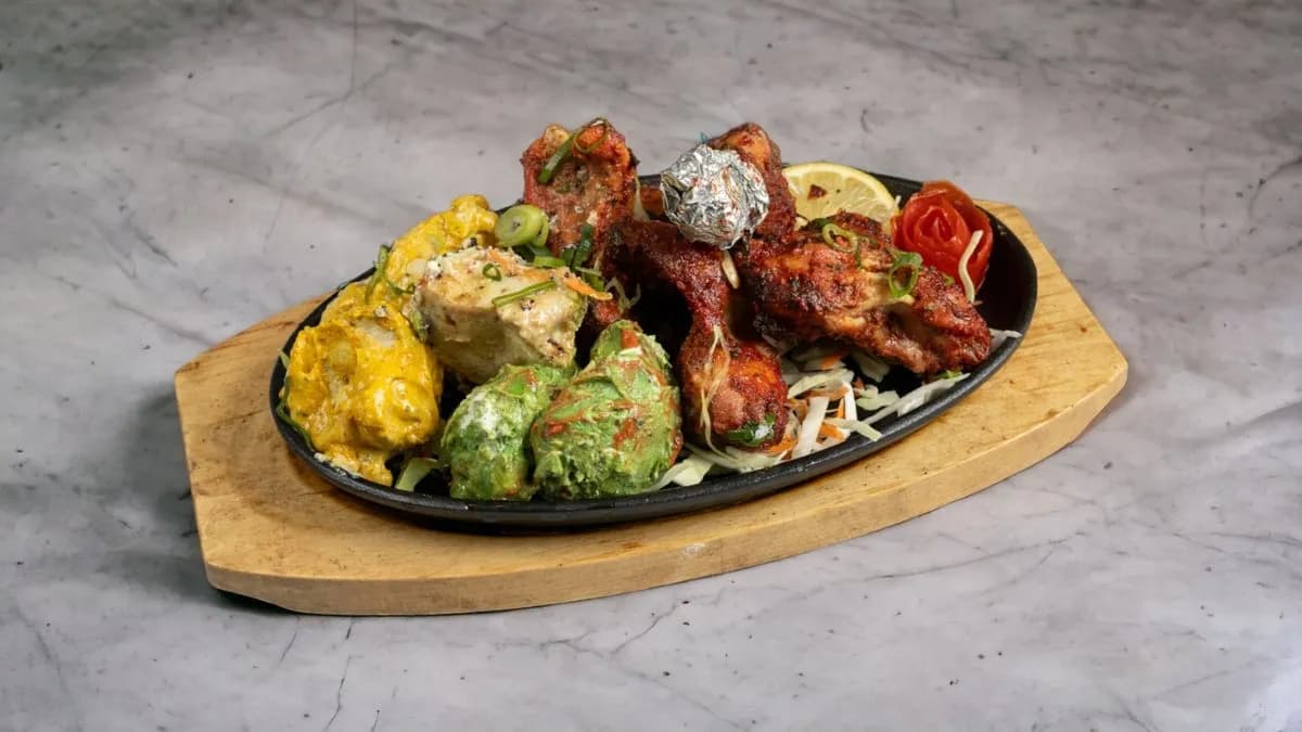 32. Crowns Special Tandoori Platter 2 személyre