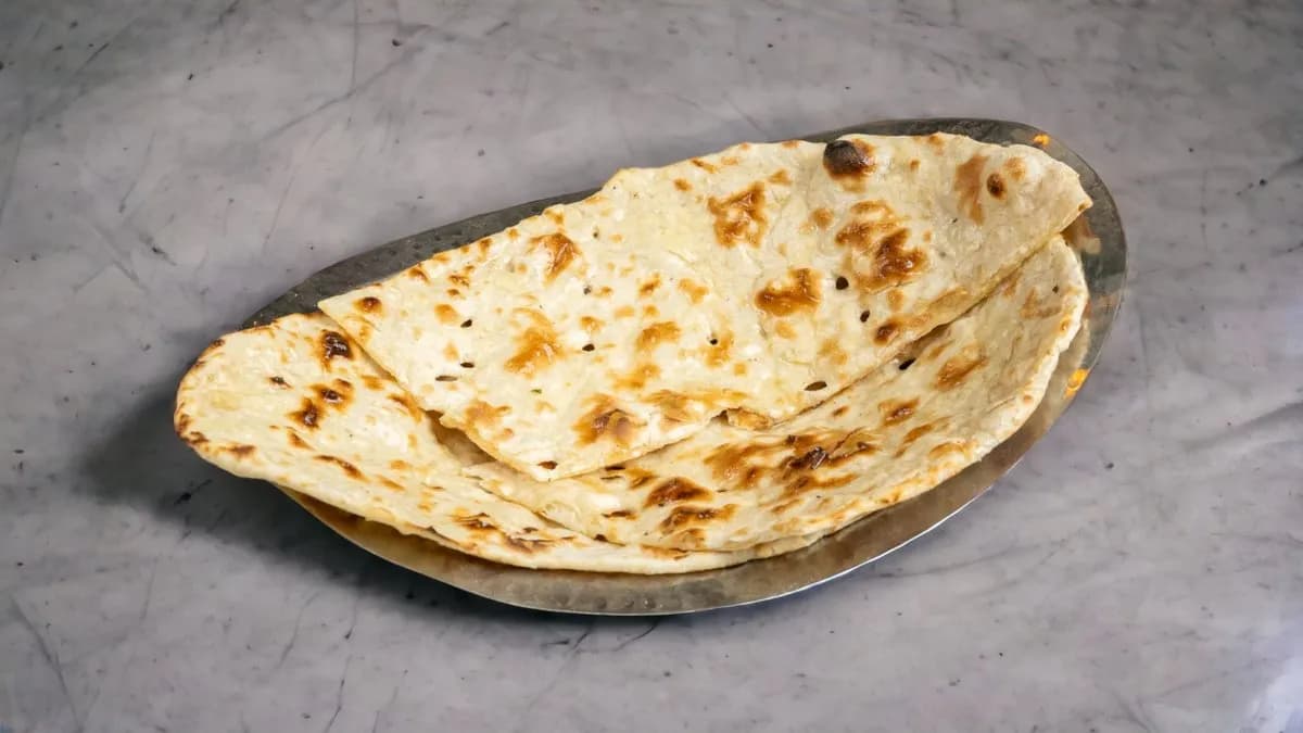 104. Butter Naan(Vajas házikenyér)