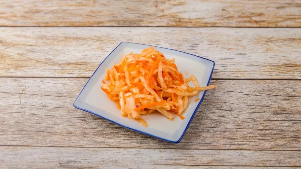 Csípős káposzta saláta