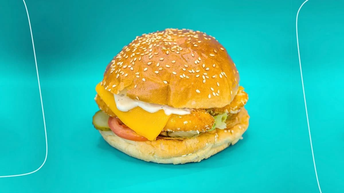 THE CRISPY BIRD BURGER
