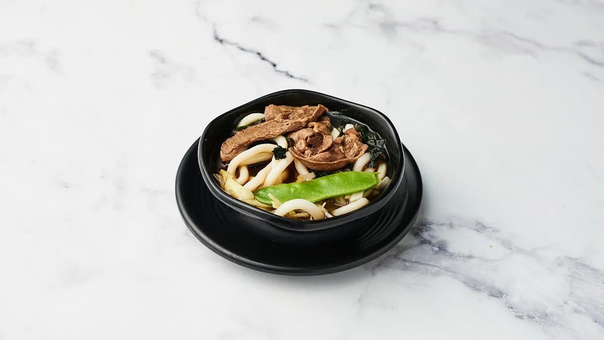 Marhahúsos udontészta leves