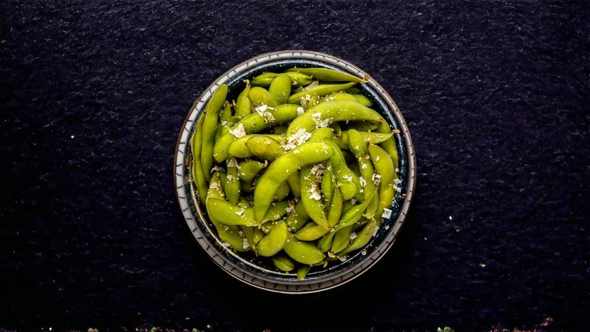 Forrázott szójabab