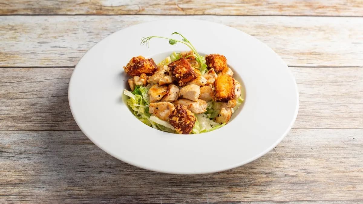 Caesar saláta csirkével