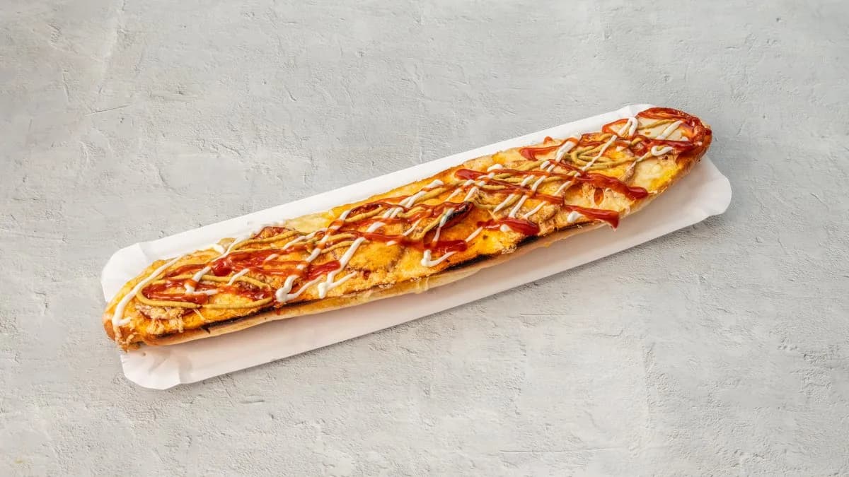 Szalámis melegszendvics