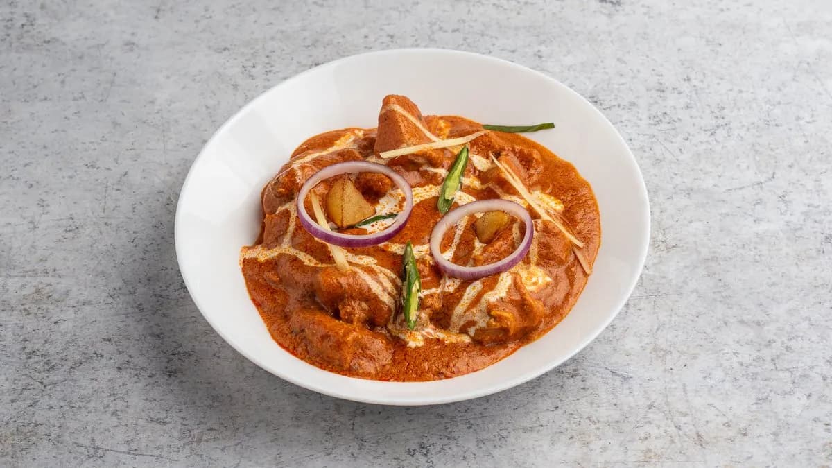 Vindalo csirke (csípős)