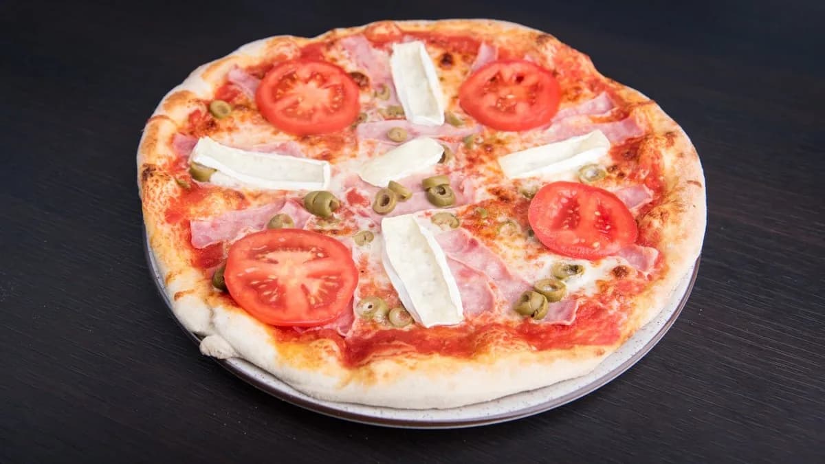 Pizza al camembert