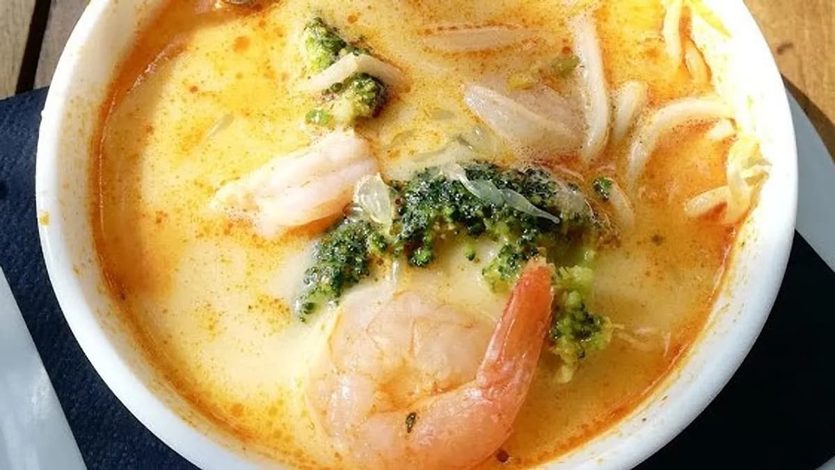 Tom Ka Királyrákkal