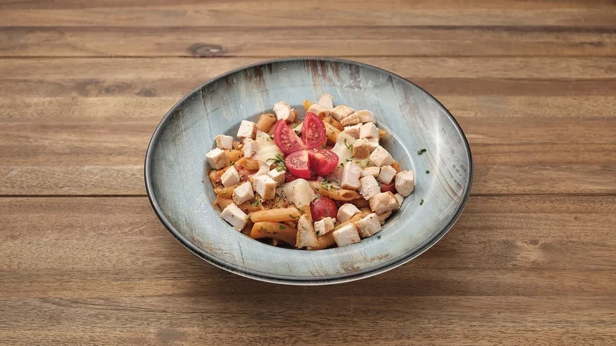 Penne Arrabiata Csirkemellel