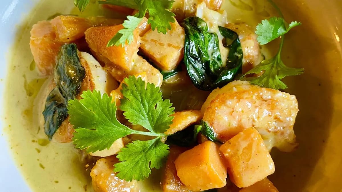 Királyrák, Kaffir lime-os thai zöld curry, édesburgonya