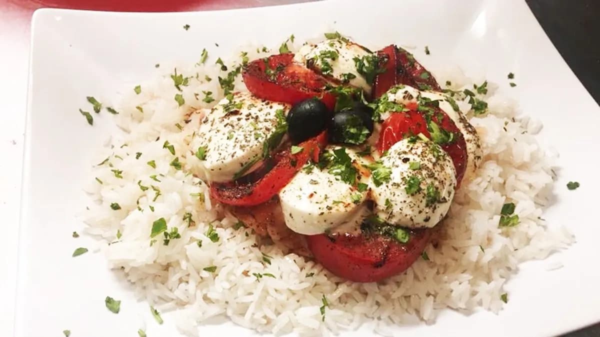 20. Mozzarellás csirkemell