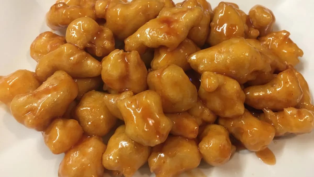 E01 Édes-savanyú sertéshús 咕咾肉