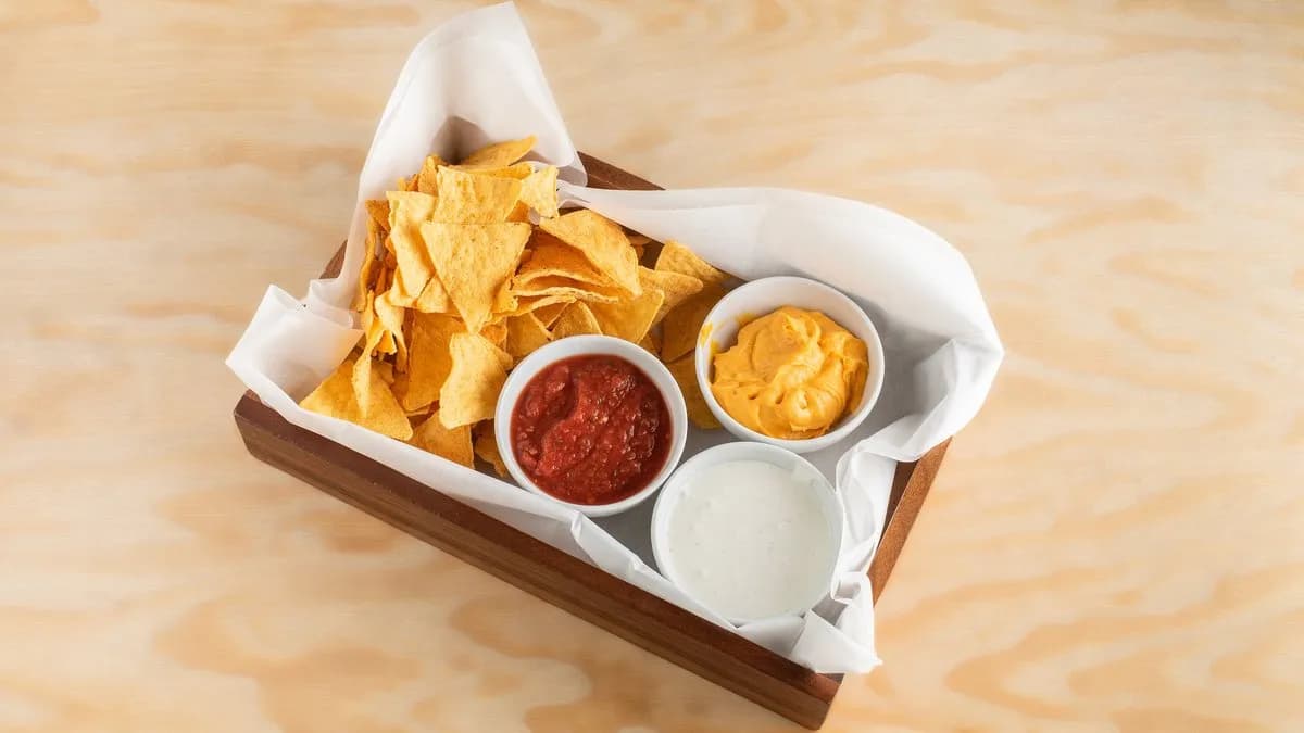 Nachos tál