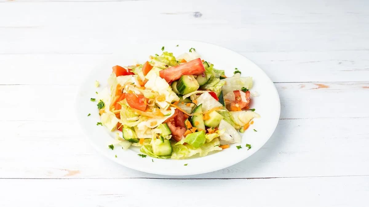 Friss vegyes saláta