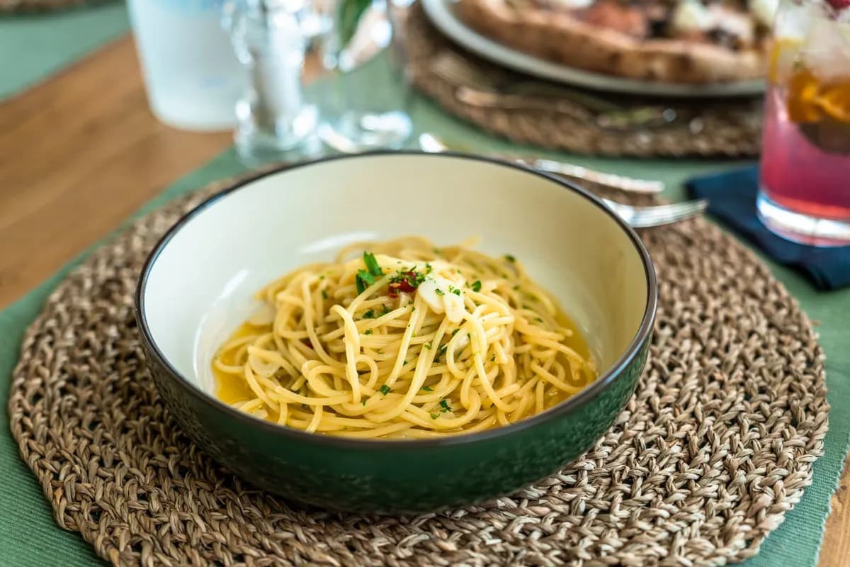 Spaghetti Aglio e Olio (V)