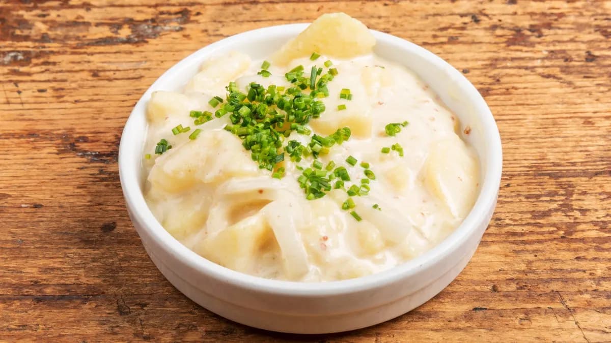 Bécsi burgonya saláta