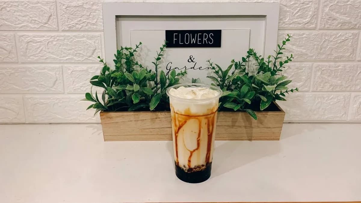 Black sugar bubble milk