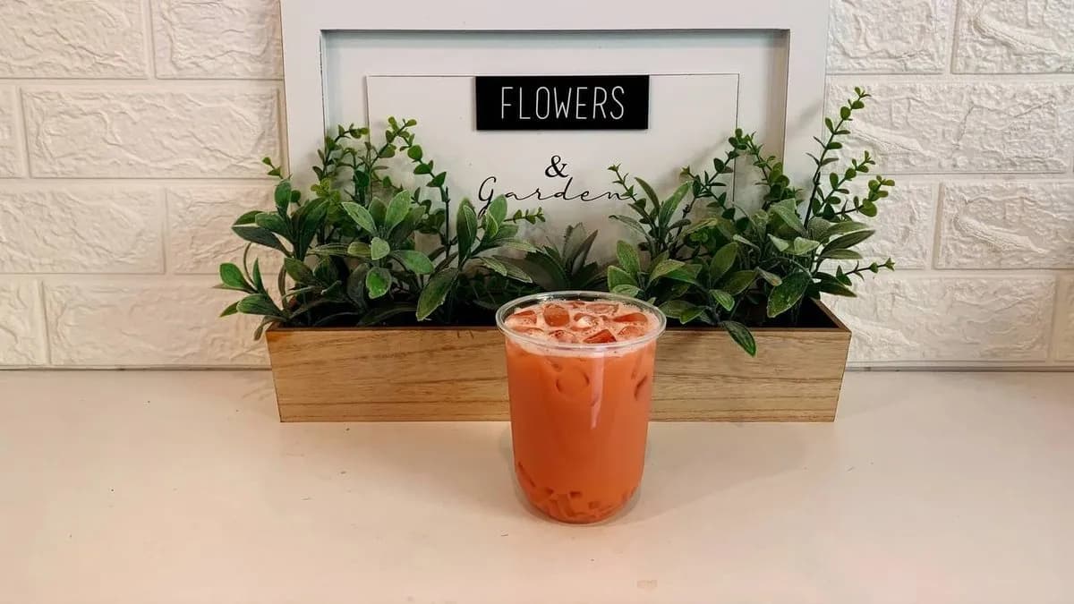 Strawberry milk cream