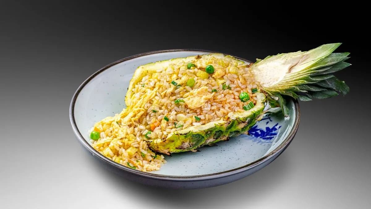 S19. Tojásos Ananászos Pirított Rizs Zöldségekkel