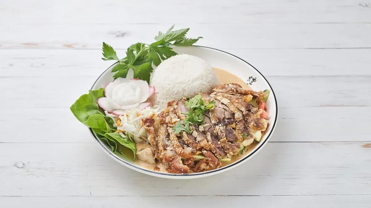 96. Crispy fried duck with Thai red curry / Ropogós sült kacsa, Thai vörös curry