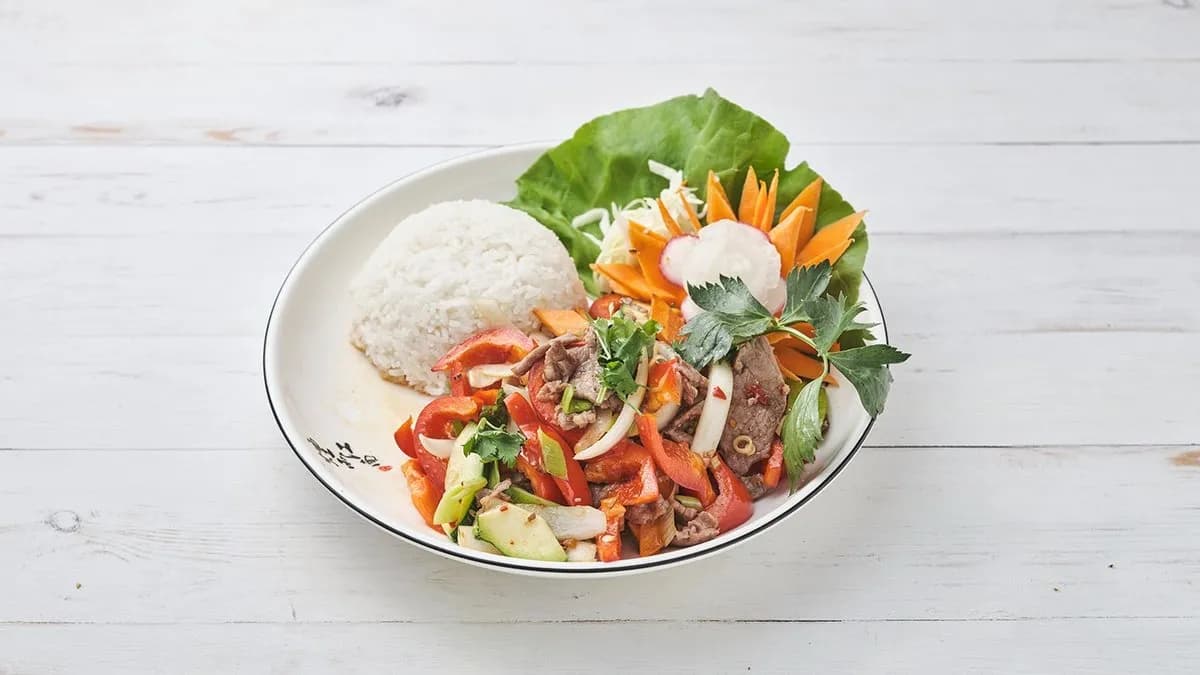 131. Fried chicken with lemongrass & chili / Sült csirke citromfűvel és chilivel