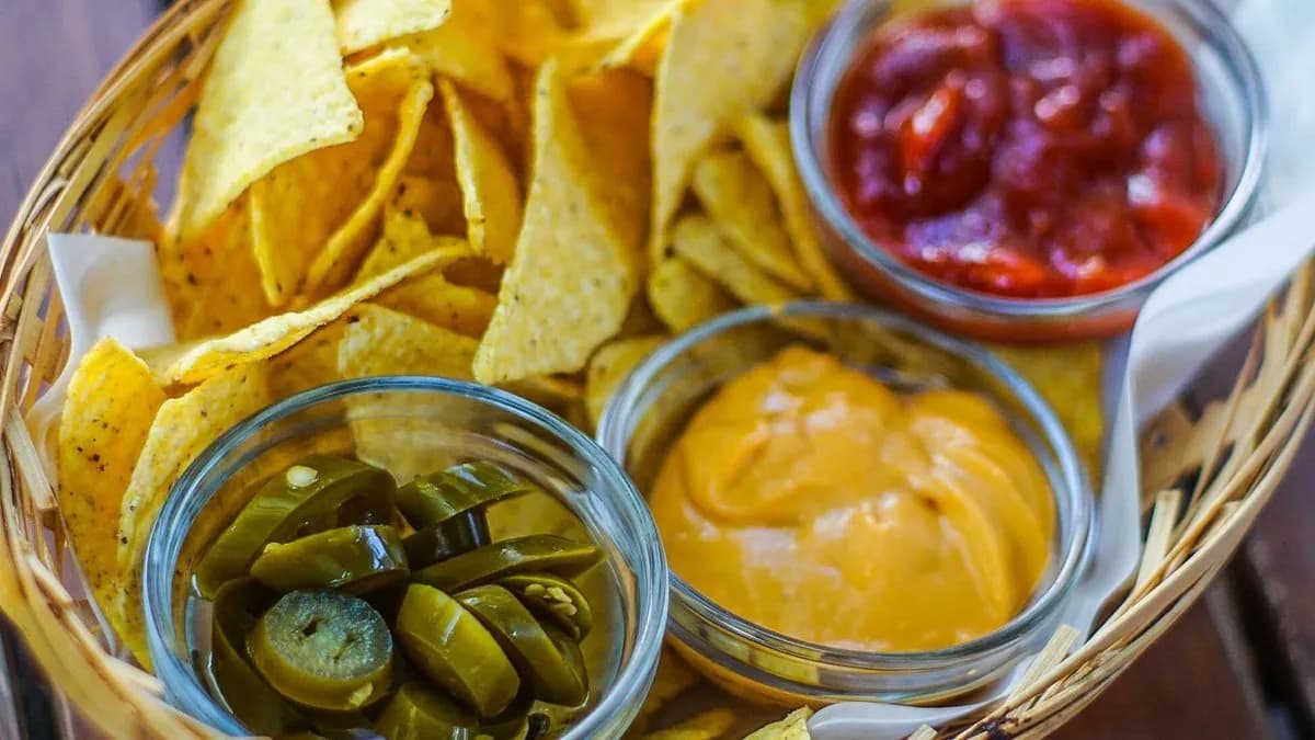 Nachos salsával (normál)