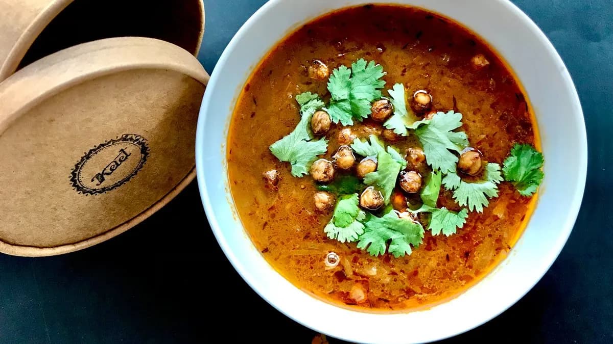 XL Vöröshagymaleves sült csicseriborsóval