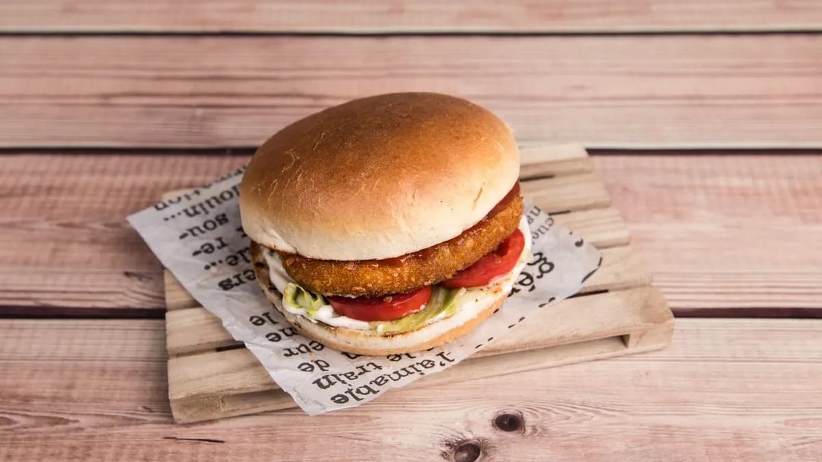 B&B's Crunchy Burger