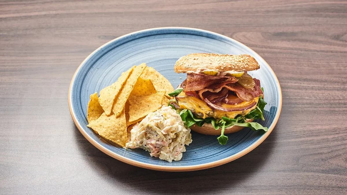 Cheddar & Bacon Burger