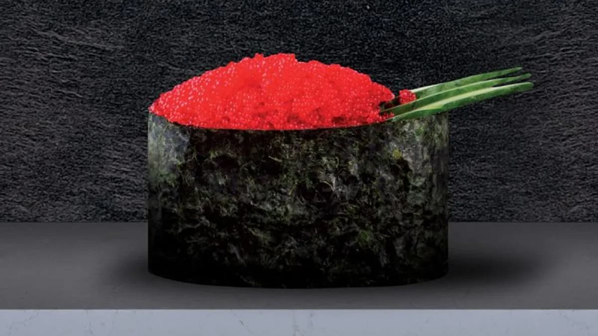 Tobiko Gunkán Nigiri
