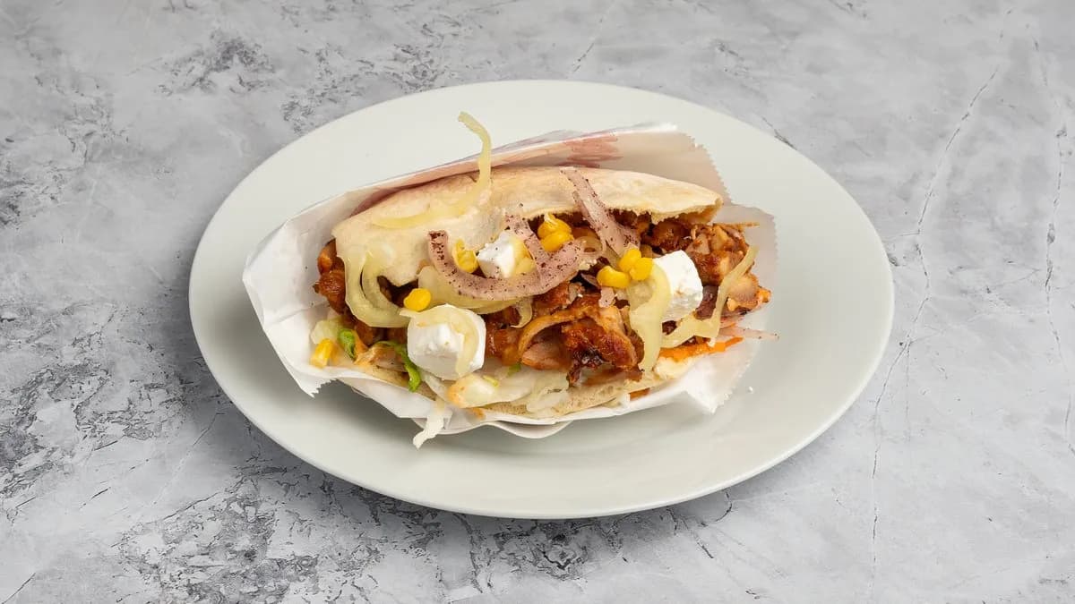 Istanbul gyros pita