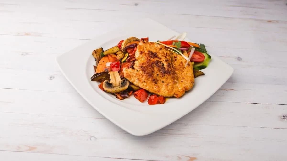 Csirkesteak grillezett zöldségekkel