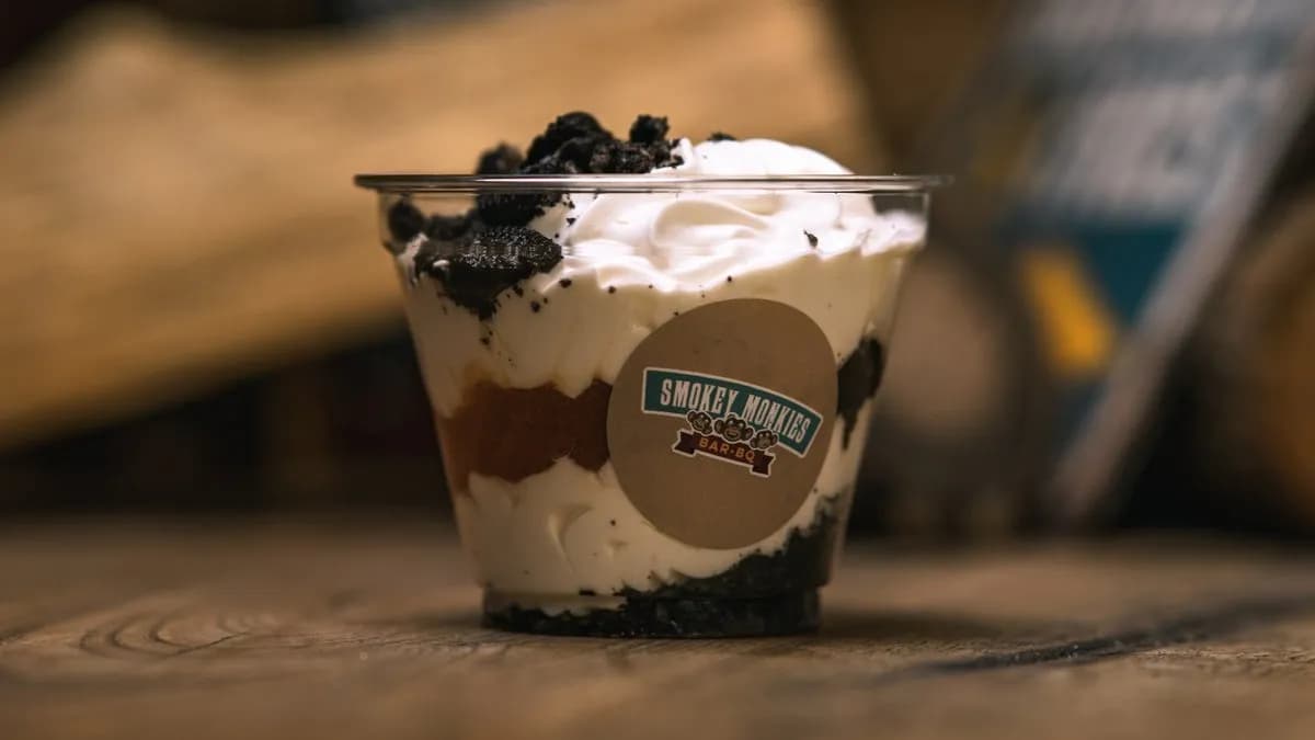 Mascarpone cup dessert