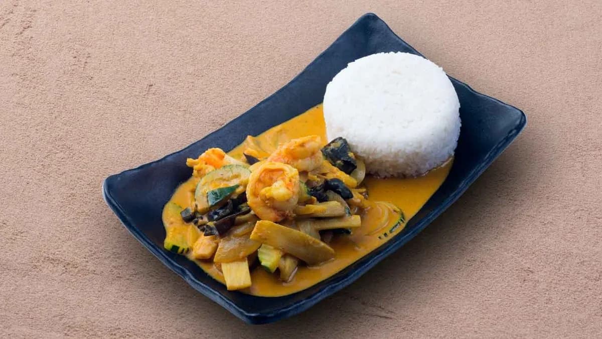 Pad Pet Kaang Luang Koong 🌶️