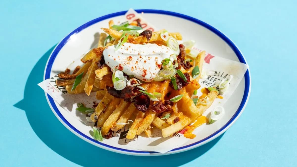 SAJTOS-BACONÖS FRIES