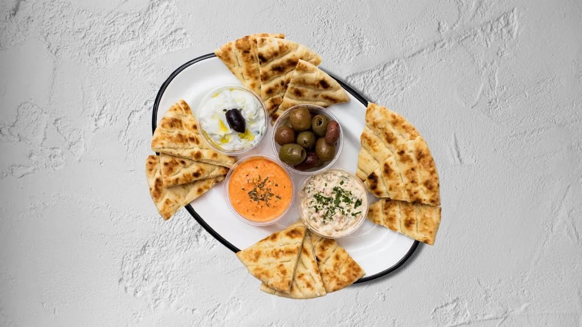 Meze válogatás 🍆🥒🫒