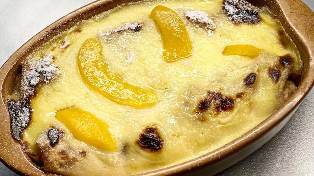 Kemencében sült barackos-túrós palacsinta