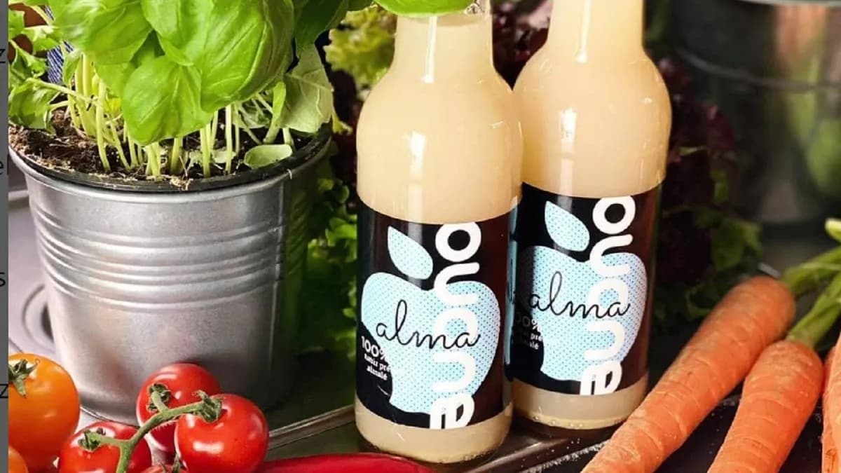 100%-os szűretlen almalé 0,33l