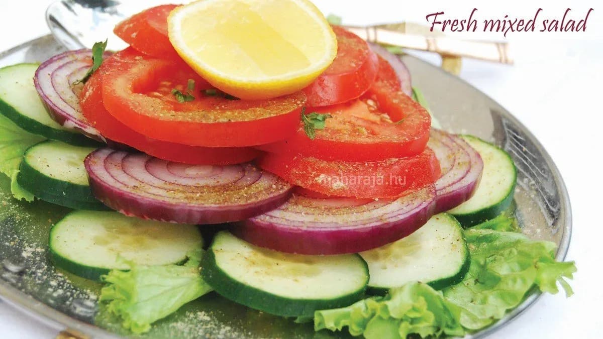 Vegyes saláta (Fresh Mix Salad)